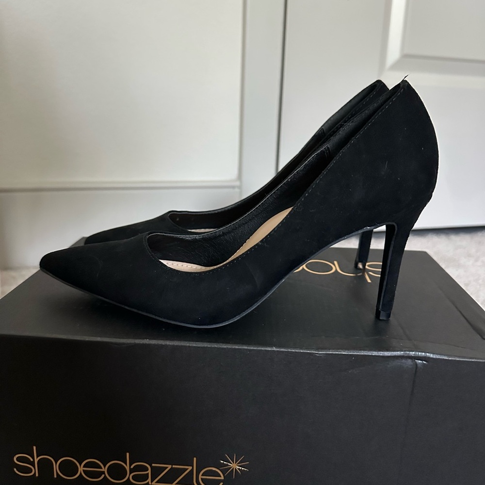 Shoe Dazzle Classic Black Heels